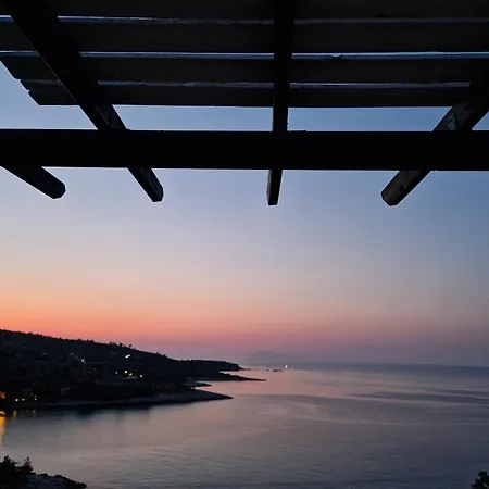 Maraki فندق Thimonia