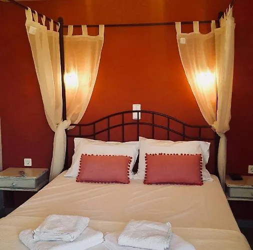 Maraki Otel *